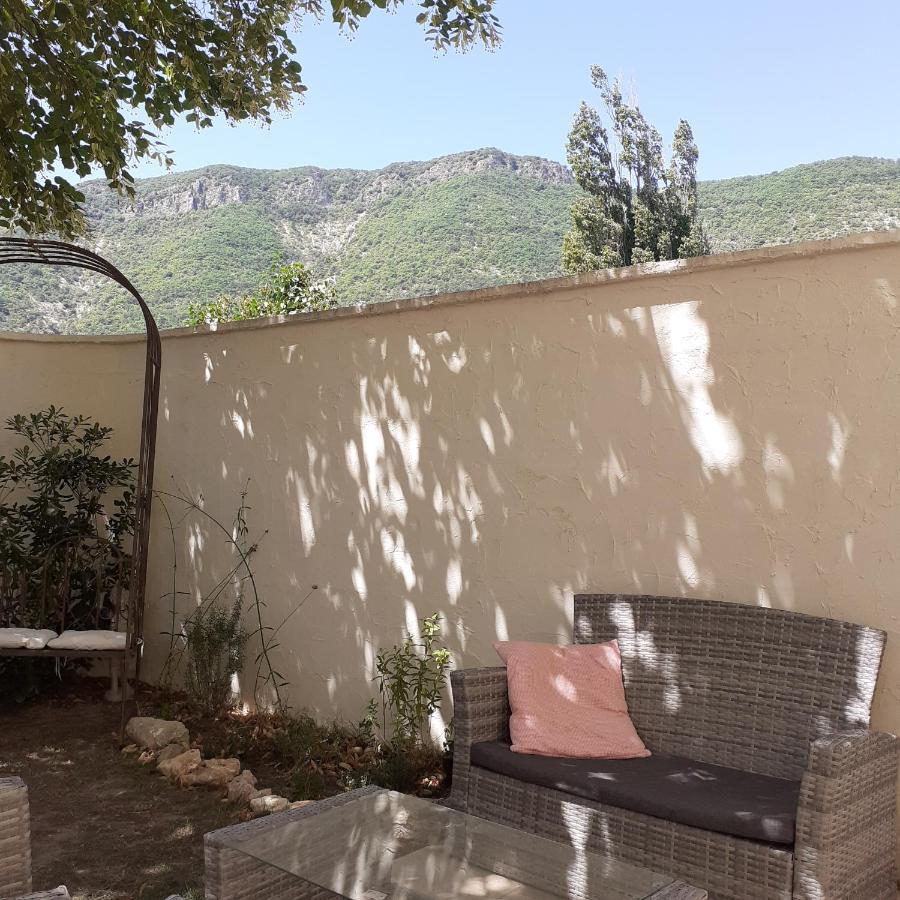 Alma Bella Bed and Breakfast Le Pegue Buitenkant foto